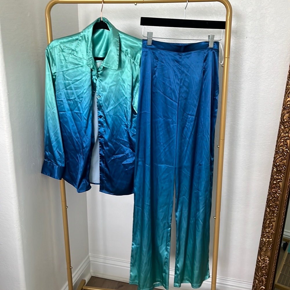 Ombre Set - Picture 2 of 2